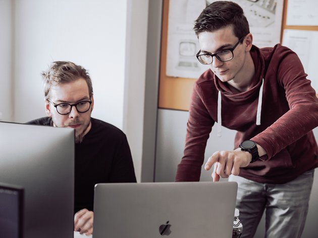 Mitarbeiter am Arbeiten