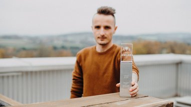 Daniel mit Award