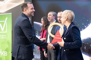 Rosenbauer übernimmt den Golden Online Award