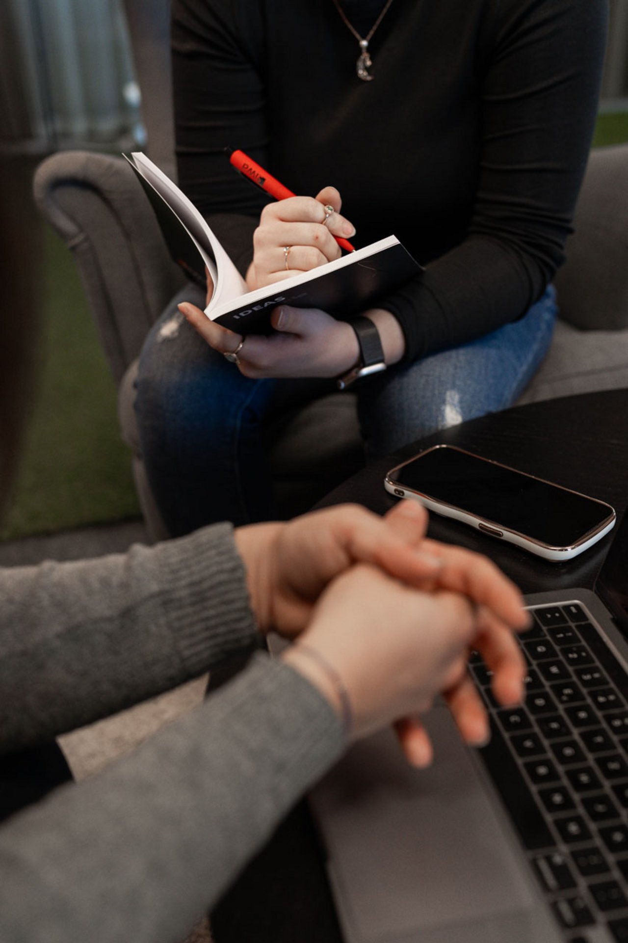 SIWA Mitarbeiterinnen mit Checkliste